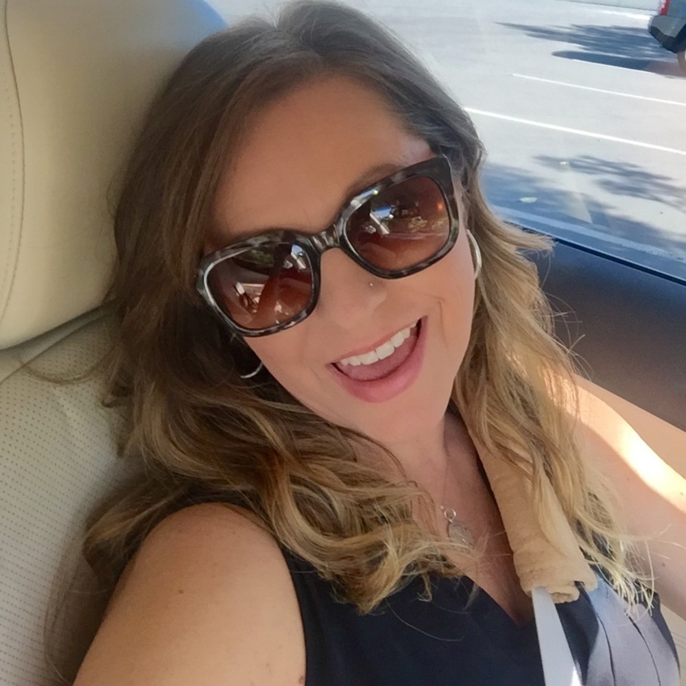 Meet your Posher, Tina
